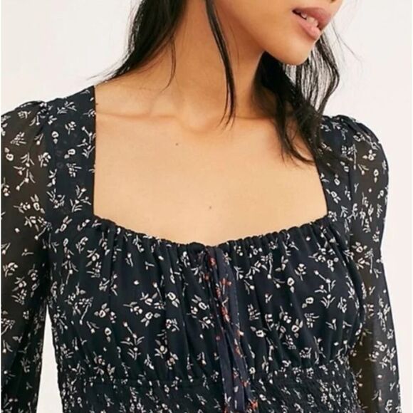 Free People Lolita Top Womens Large Black Floral Long Sleeve Smocked Square Neck - Picture 12 of 13